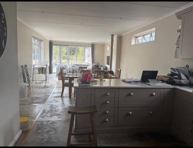 BUSINESS FOR SALE IN WALMER